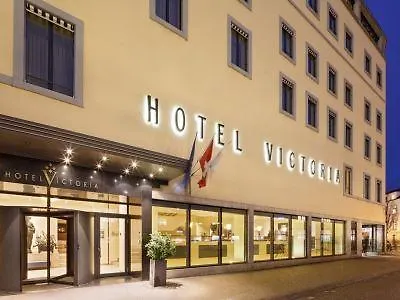 Victoria 4*